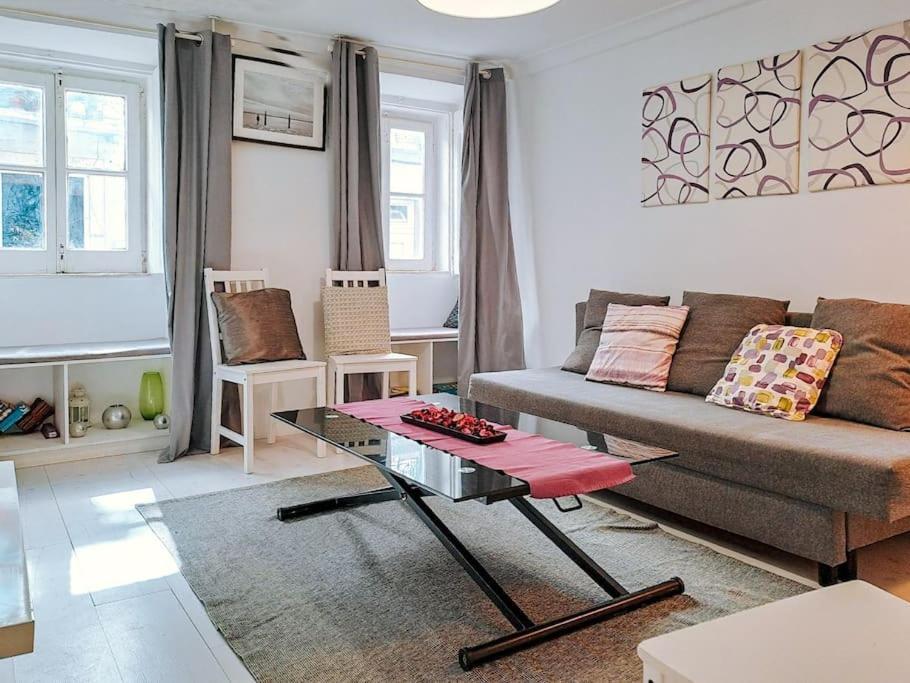 Lisbon Sant'Anna Apartments Luaran gambar