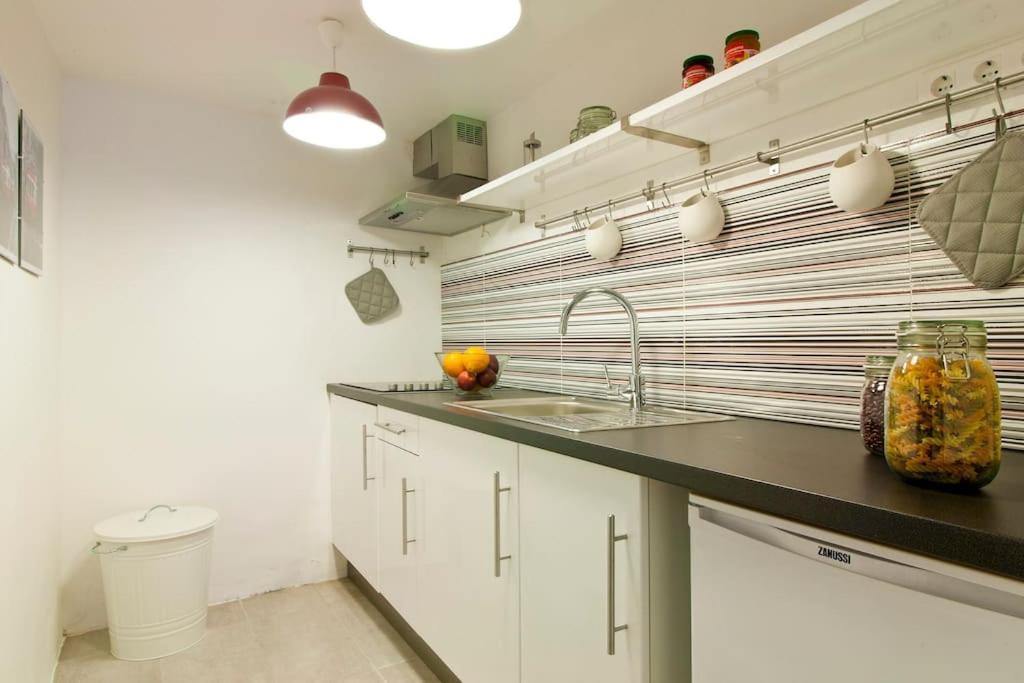 Lisbon Sant'Anna Apartments Bilik gambar