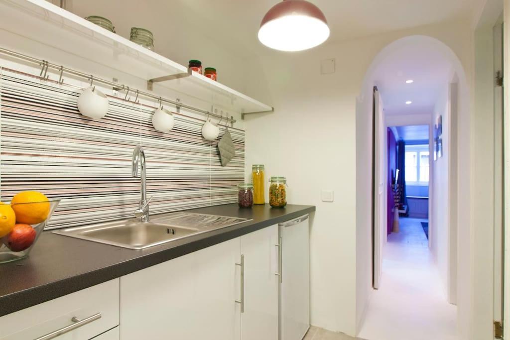 Lisbon Sant'Anna Apartments Bilik gambar
